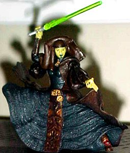 Star Wars Episode II Luminara Unduli figure - photo copyright 2002 Earl Green / theLogBook.com