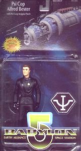 Babylon 5 action figures - photo copyright 2002 Earl Green / theLogBook.com