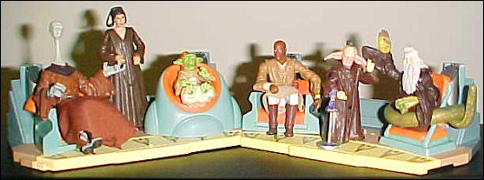 Star Wars Jedi Council figures - photo copyright 2004 Earl Green / theLogBook.com