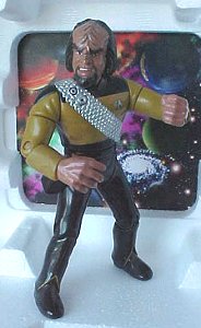 Star Trek: The Next Generation action figures - photo copyright 1999 Earl Green / theLogBook.com